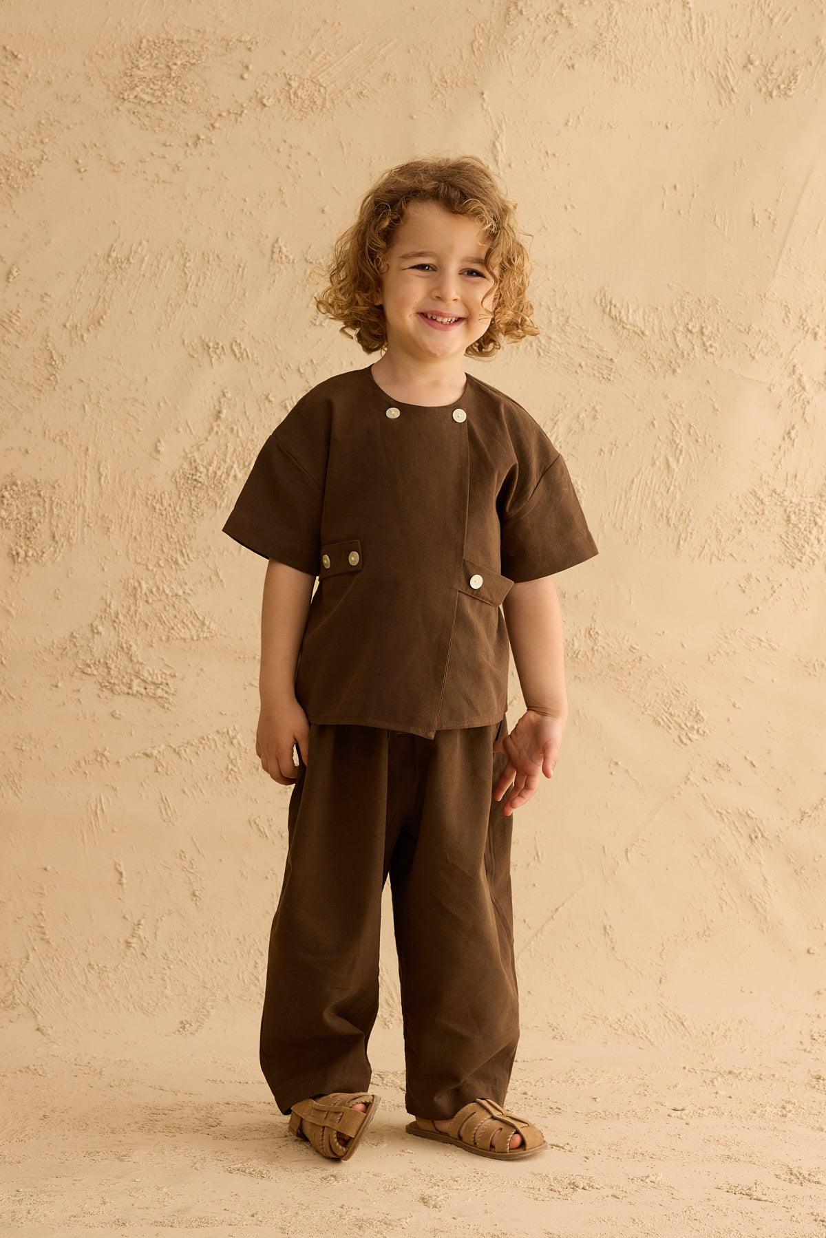 Double-Buttoned Trouser Suit Bitter Brown