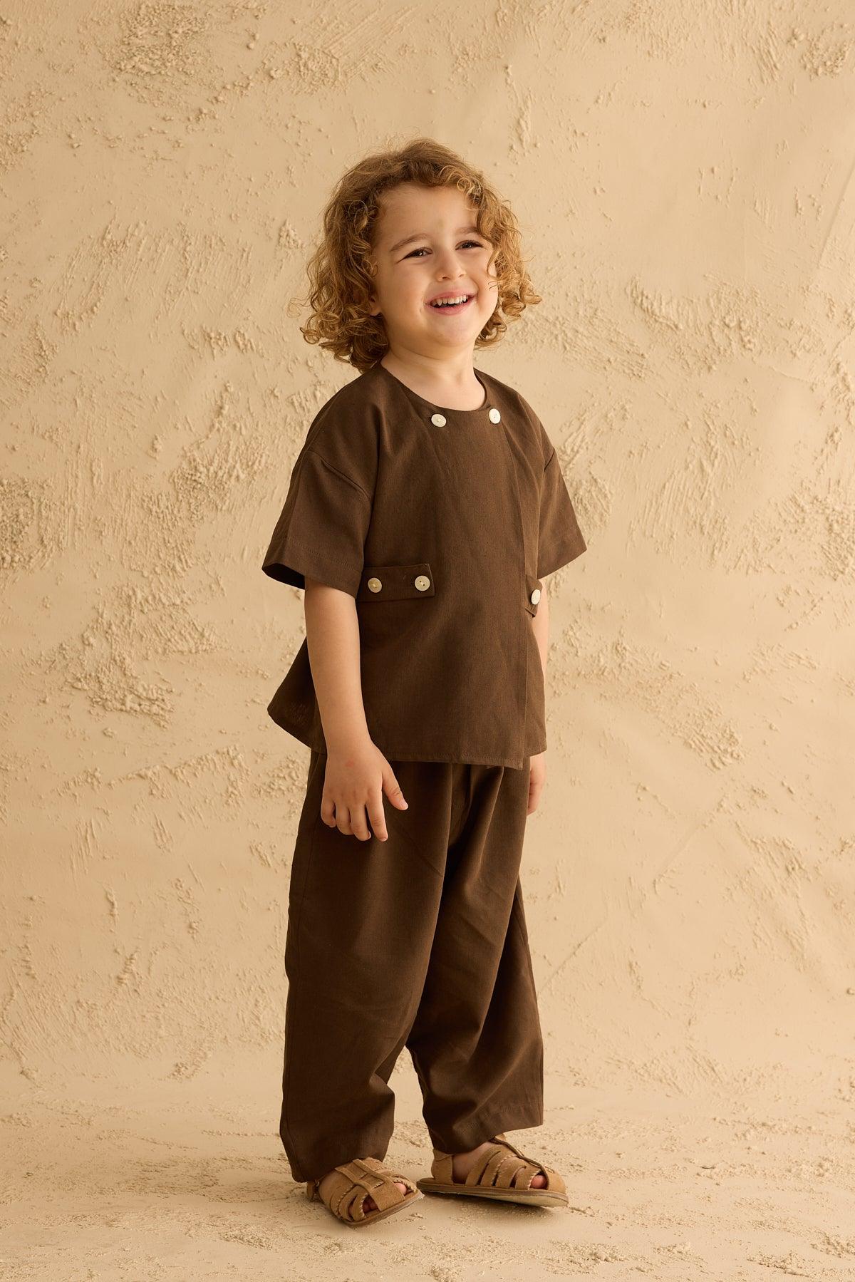 Double-Buttoned Trouser Suit Bitter Brown