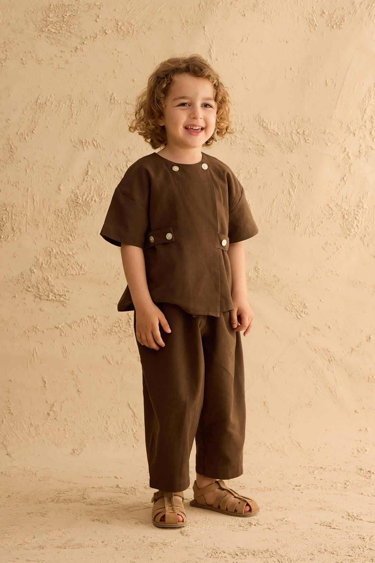 Double-Buttoned Trouser Suit Bitter Brown