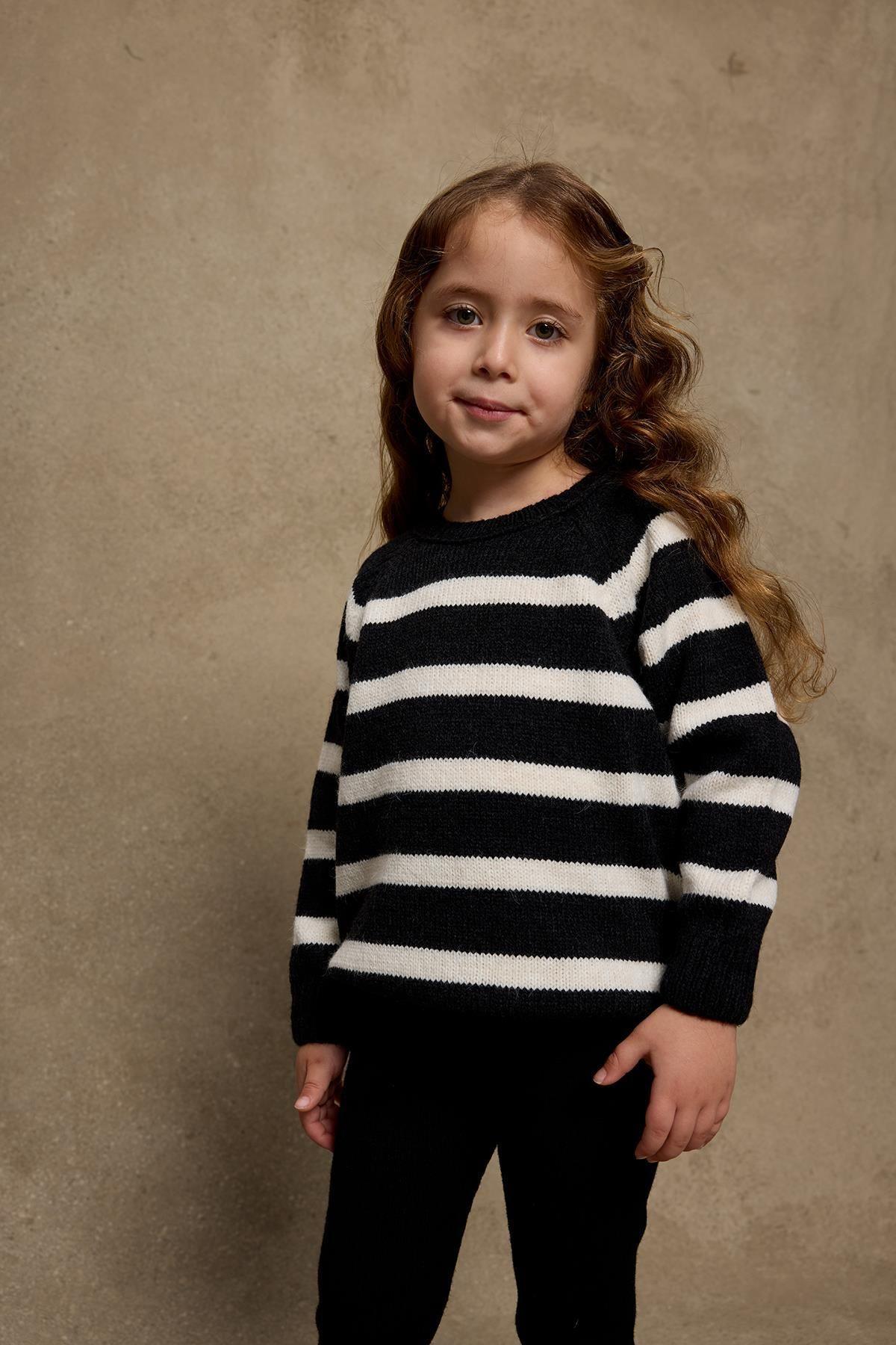 Striped Knit Sweater Black