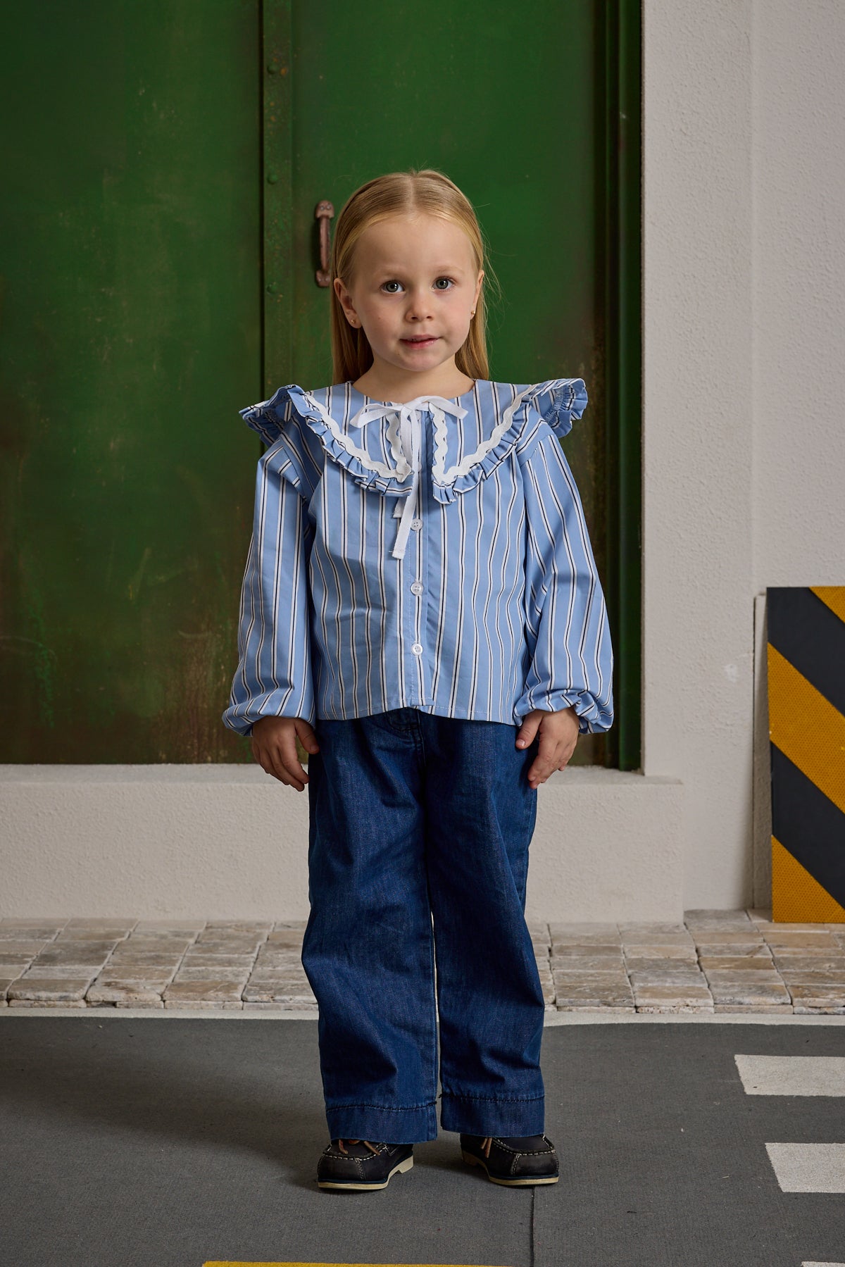 Geniş Yakalı Çizgili Gömlek Mavi