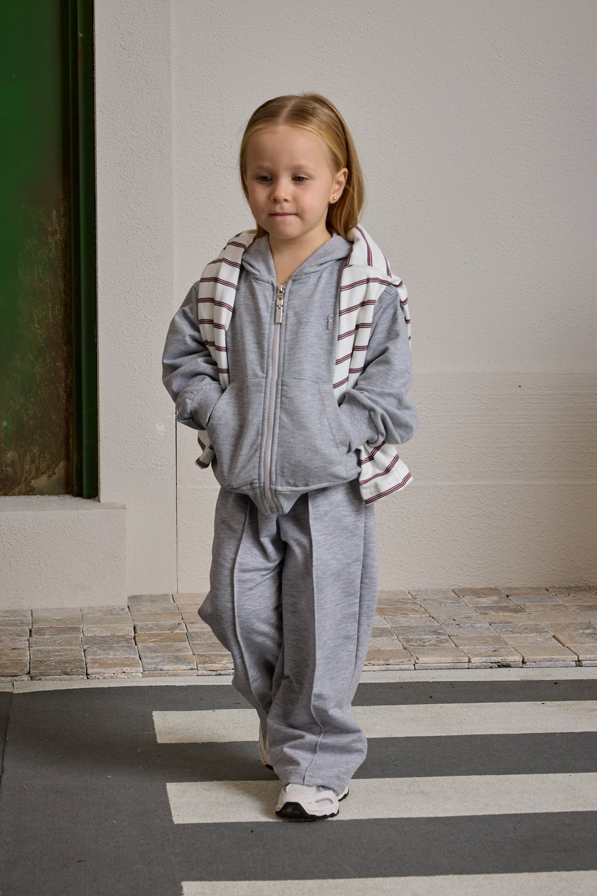 Kapüşonlu Basic Eşofman Takımı Gri Melange