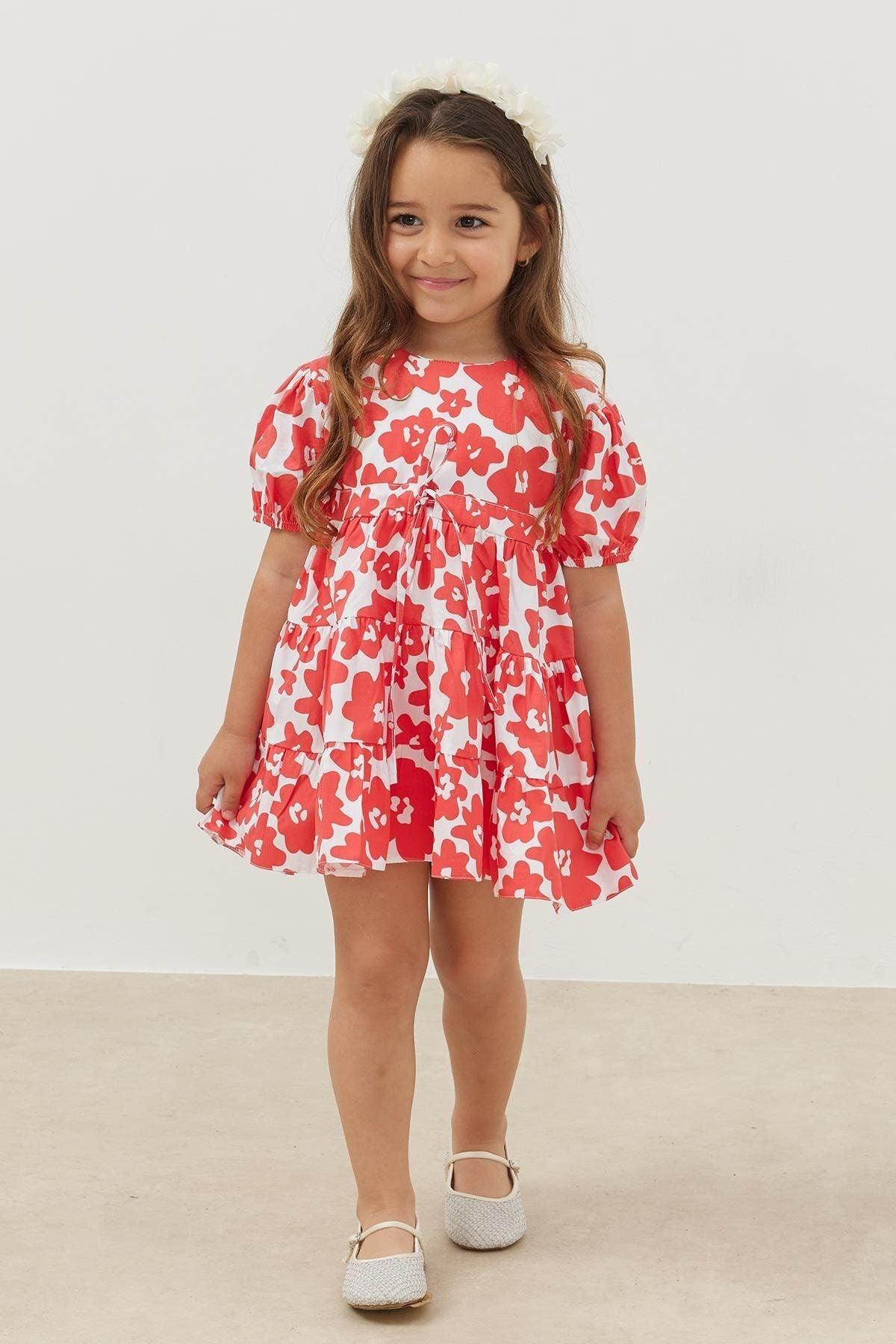 Katlı Elbise Kırmızı Çiçek Desen