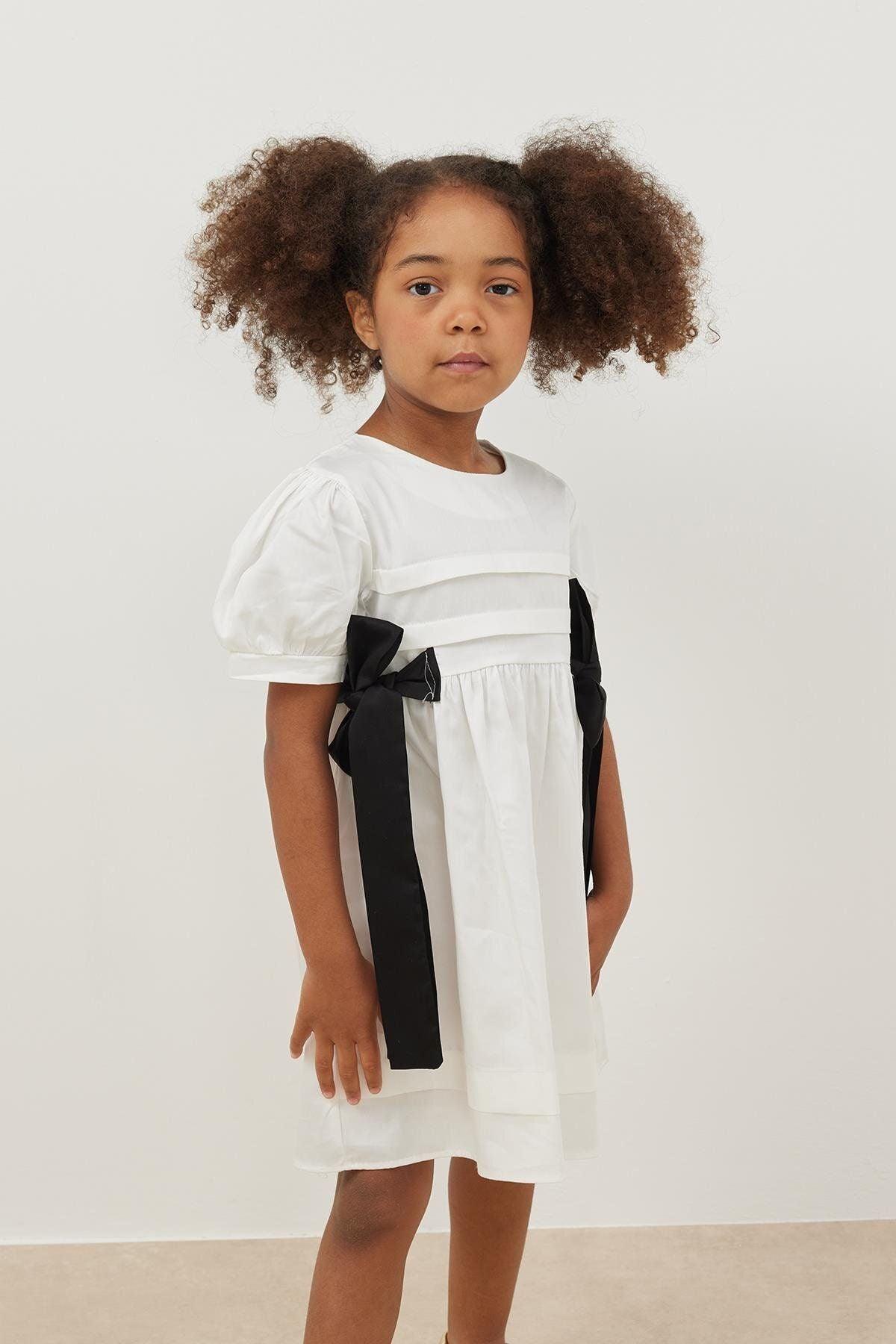 Nervürlü Elbise Ekru