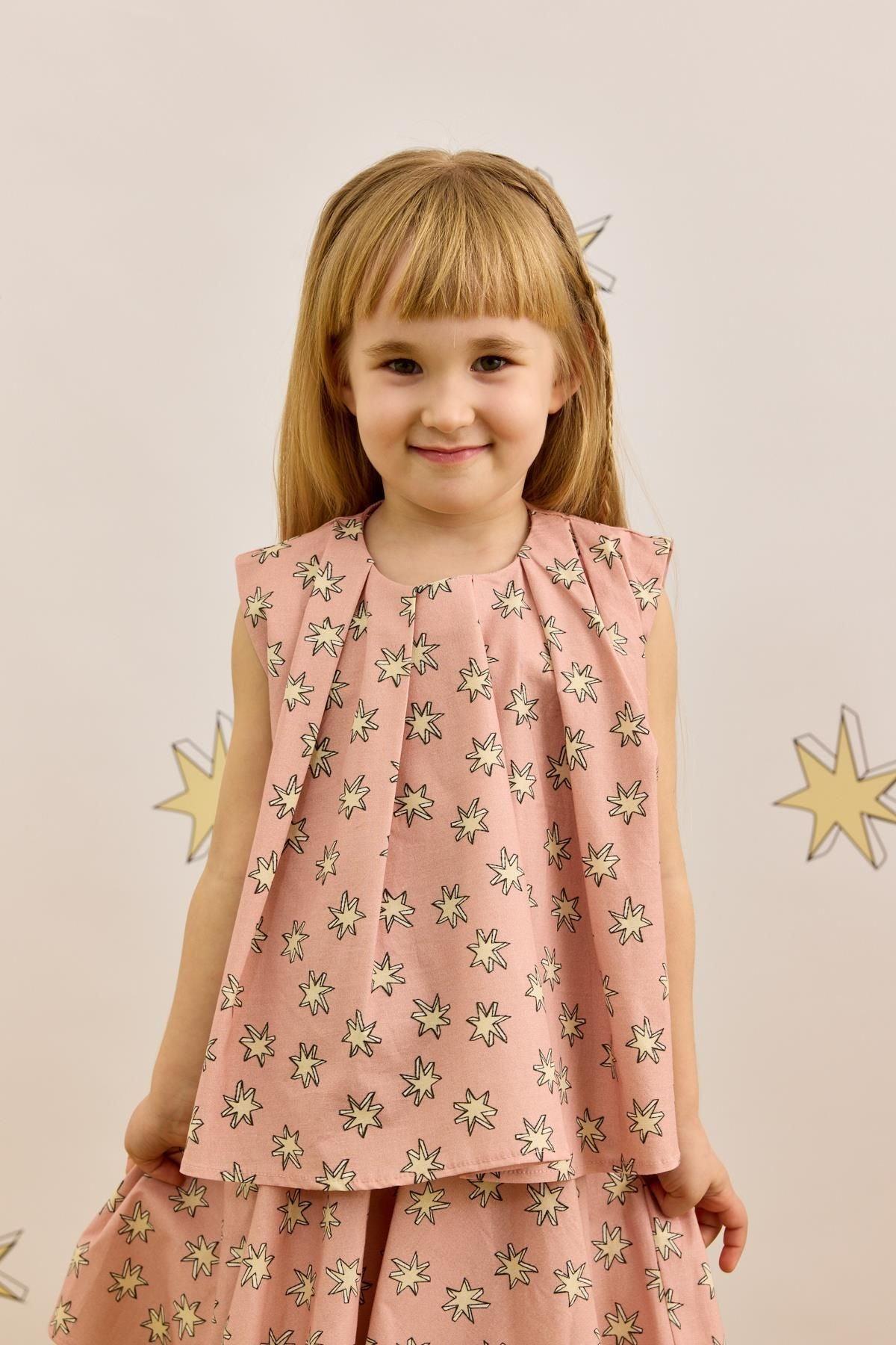 Pleated Top Pink Star