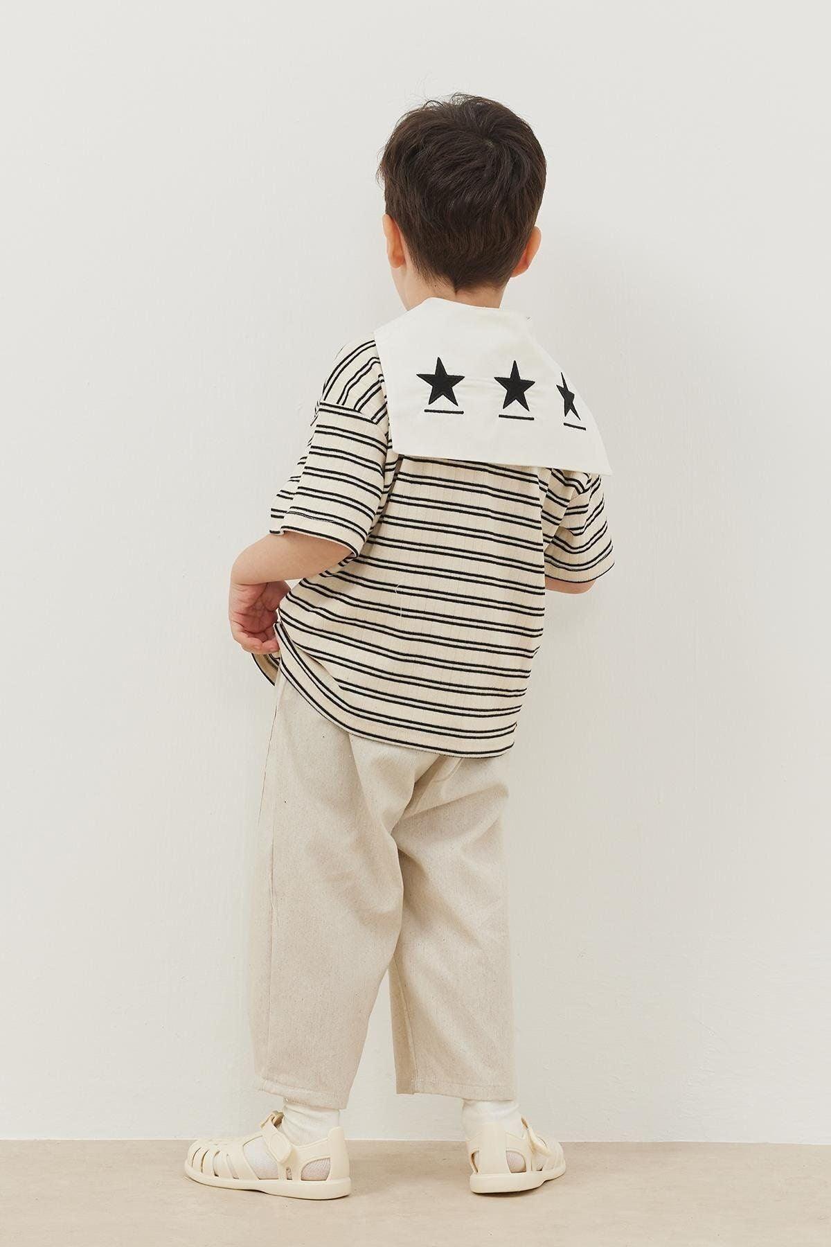 Seyyar Yakalı Tişört İnce Çizgili Siyah