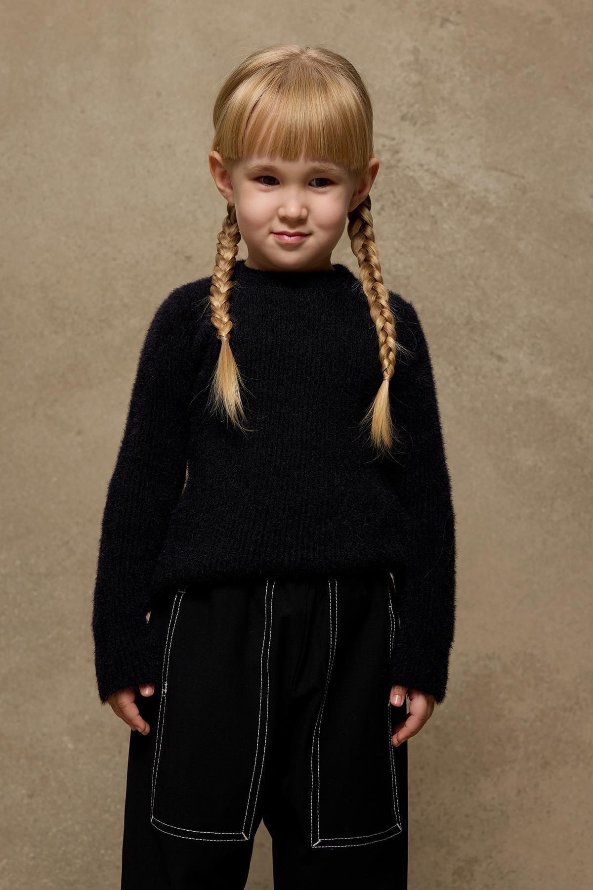 Soft Soft Sweater Black