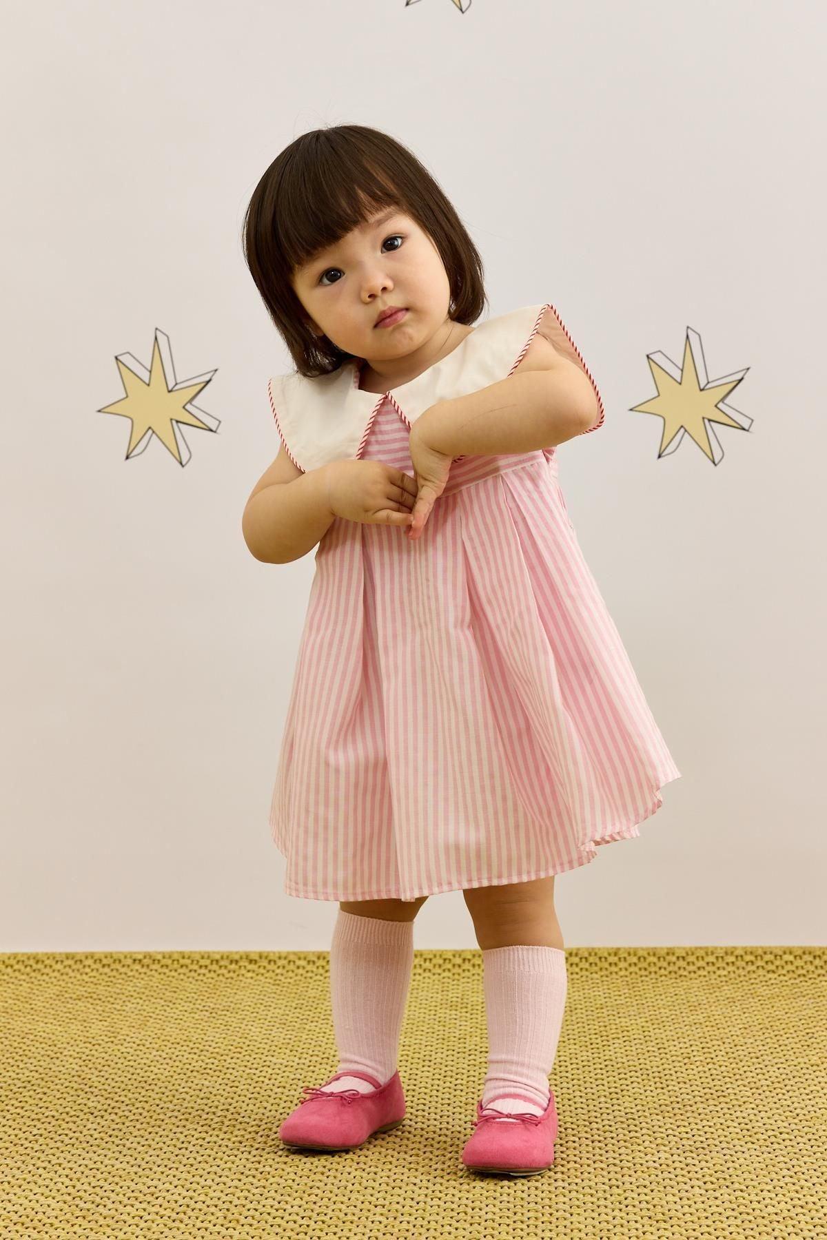 V Yakalı Desenli Elbise Çizgili Pembe