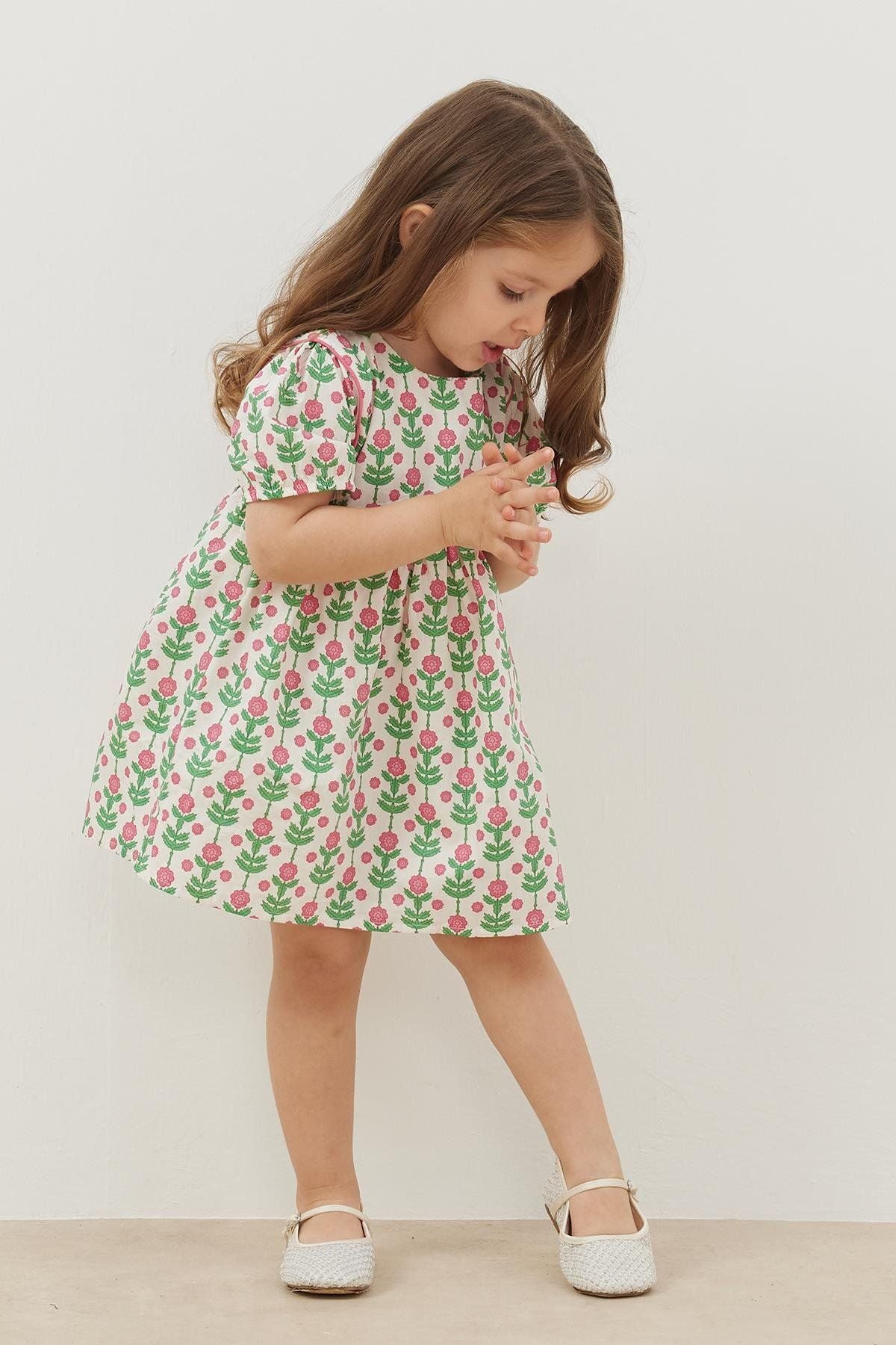 Biyeli Elbise Pembe Çiçekli