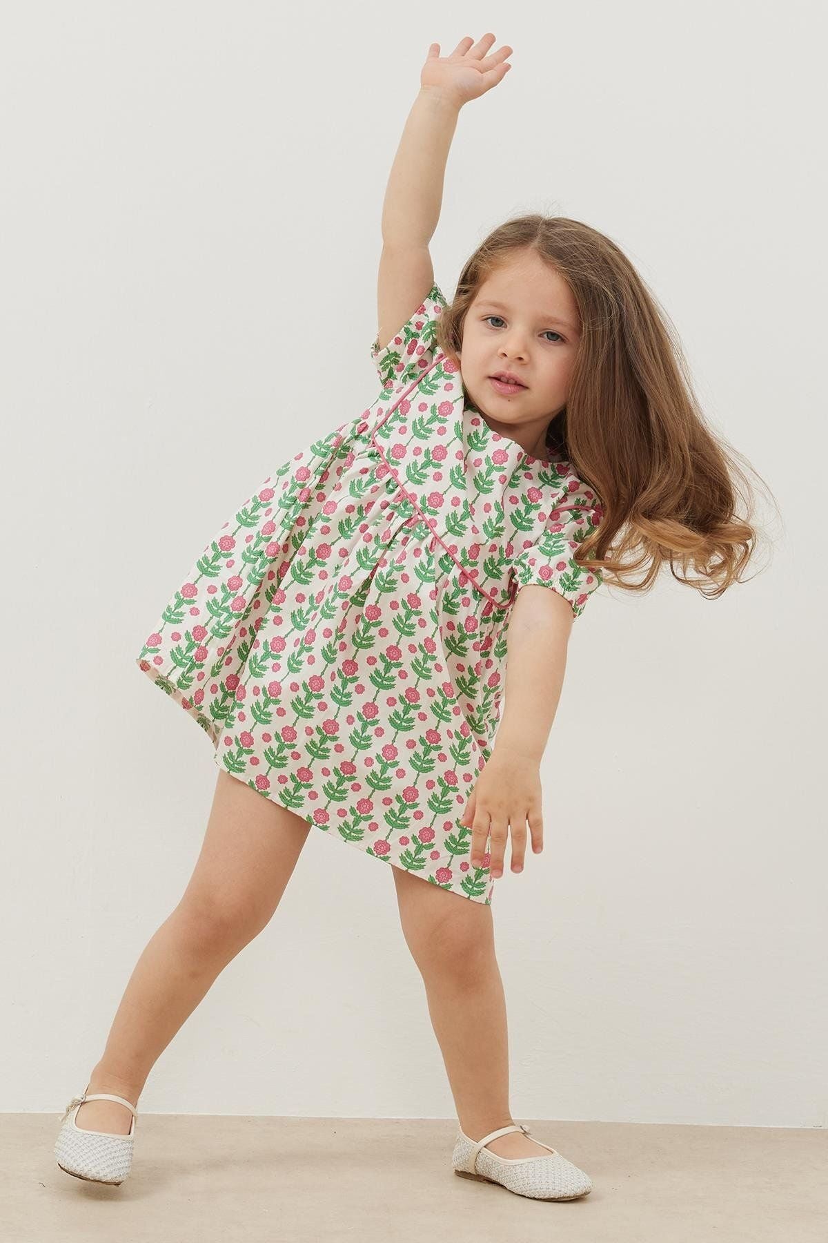 Biyeli Elbise Pembe Çiçekli