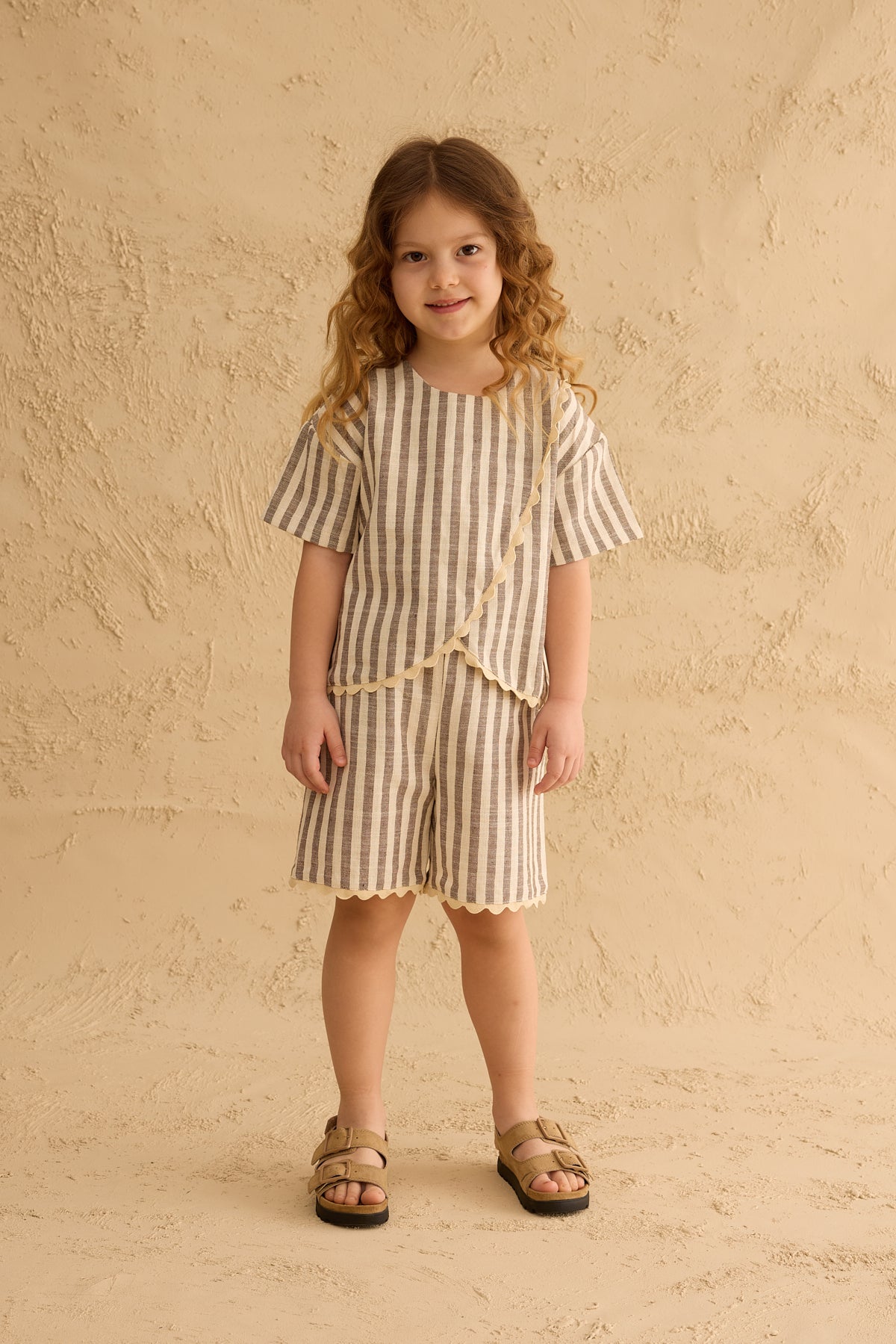 Striped Water Stone Set Beige