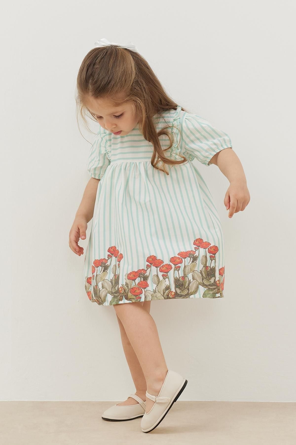 Fırfır Detaylı Elbise Mint Çizgili