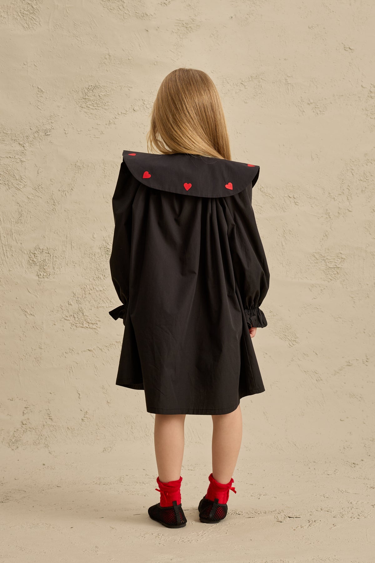 Kalp Nakışlı Elbise Siyah