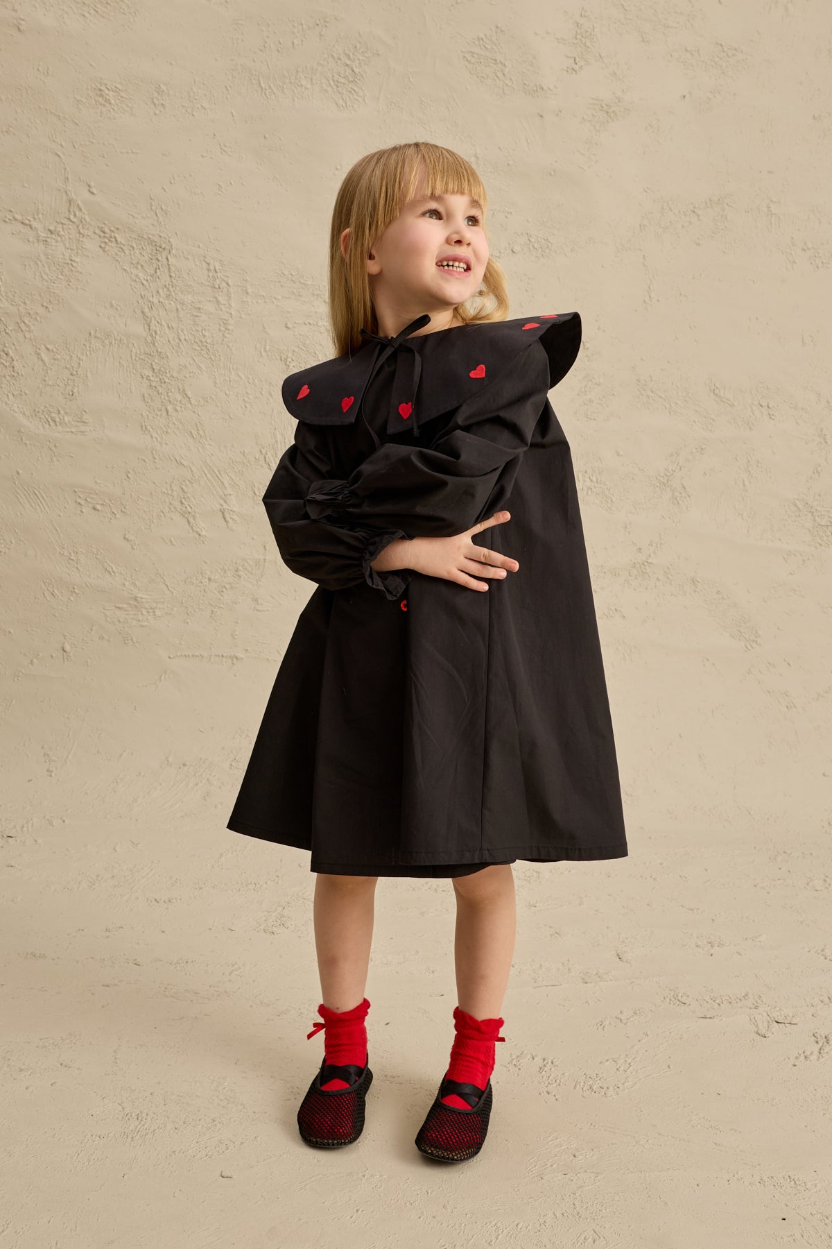 Kalp Nakışlı Elbise Siyah