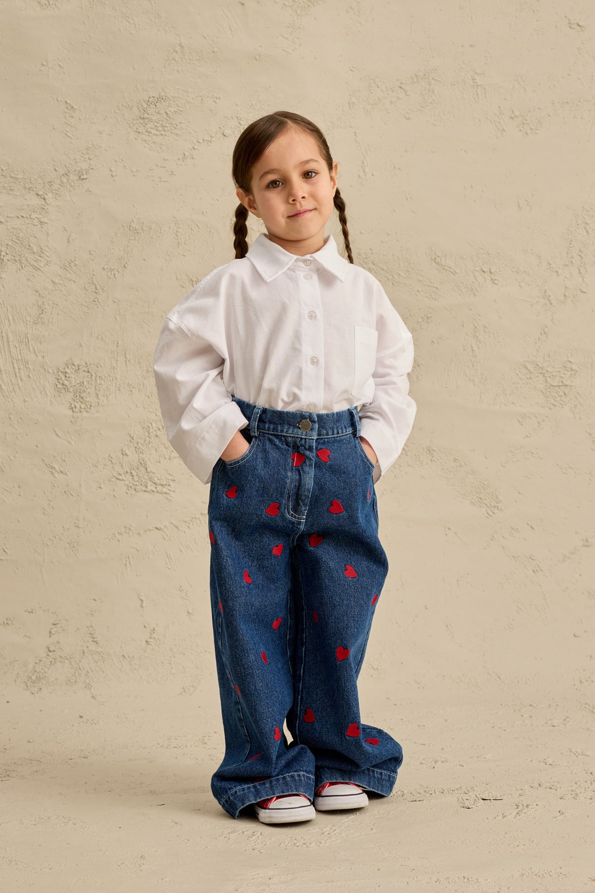 Kalp Nakışlı Straight Denim Pantolon Lacivert