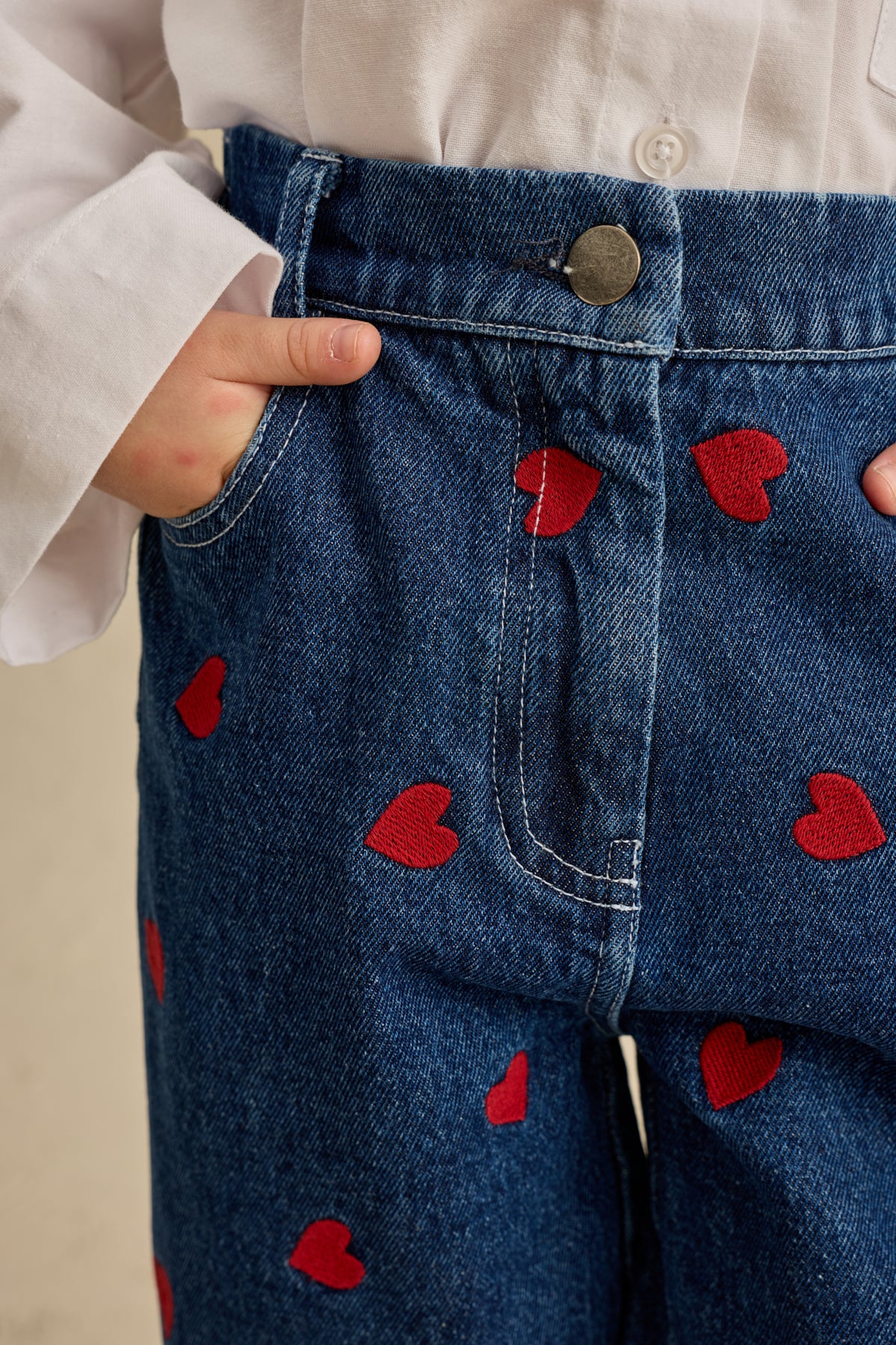 Kalp Nakışlı Straight Denim Pantolon Lacivert